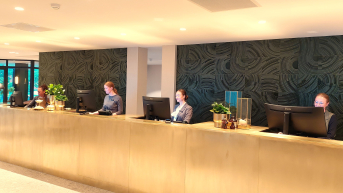 Front Office Van de Valk