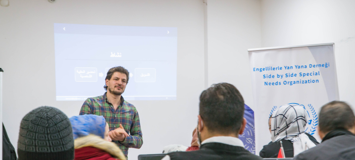 Khaled giving a presentation about Subul