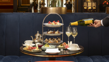 High Tea Hotel Des Indes