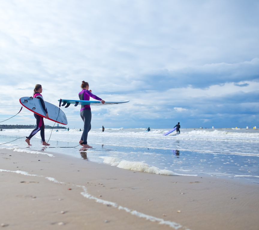 Scheveningen surfers