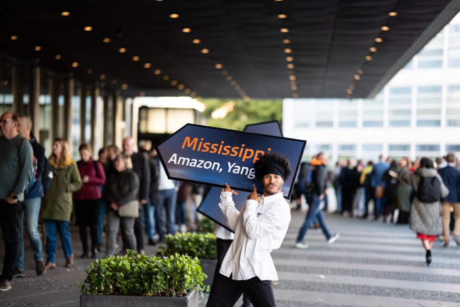 ONE Conference 9 ONE Conference 9