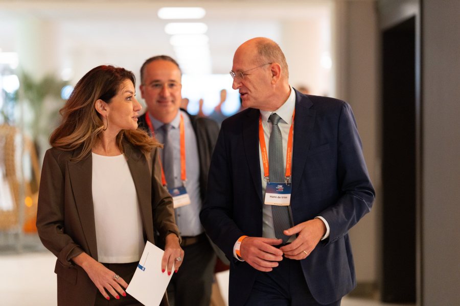 ONE Conference 10 ONE Conference 10