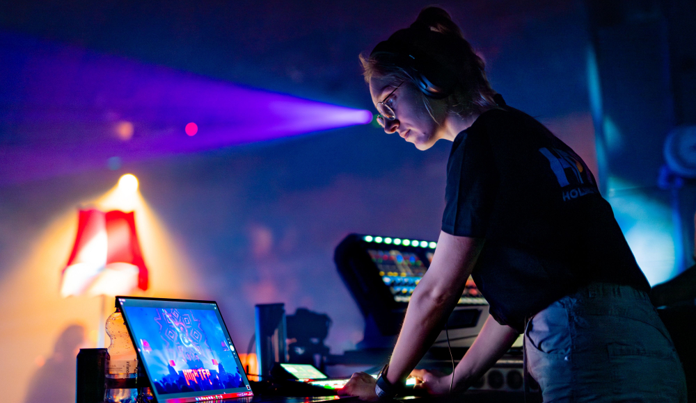 behind the scenes behind the scenes