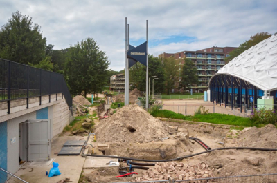 Blinkerd and sewage location plus outside installation riothermia. photo free of rights by Arjan de Jager