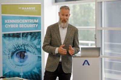 Rutger Leukfeldt, Director of the Centre of Expertise Cyber Security at The Hague University of Applied Sciences, senior researcher at NSCR and professor at Leiden University, is leading the program Pathways into Cybercrime