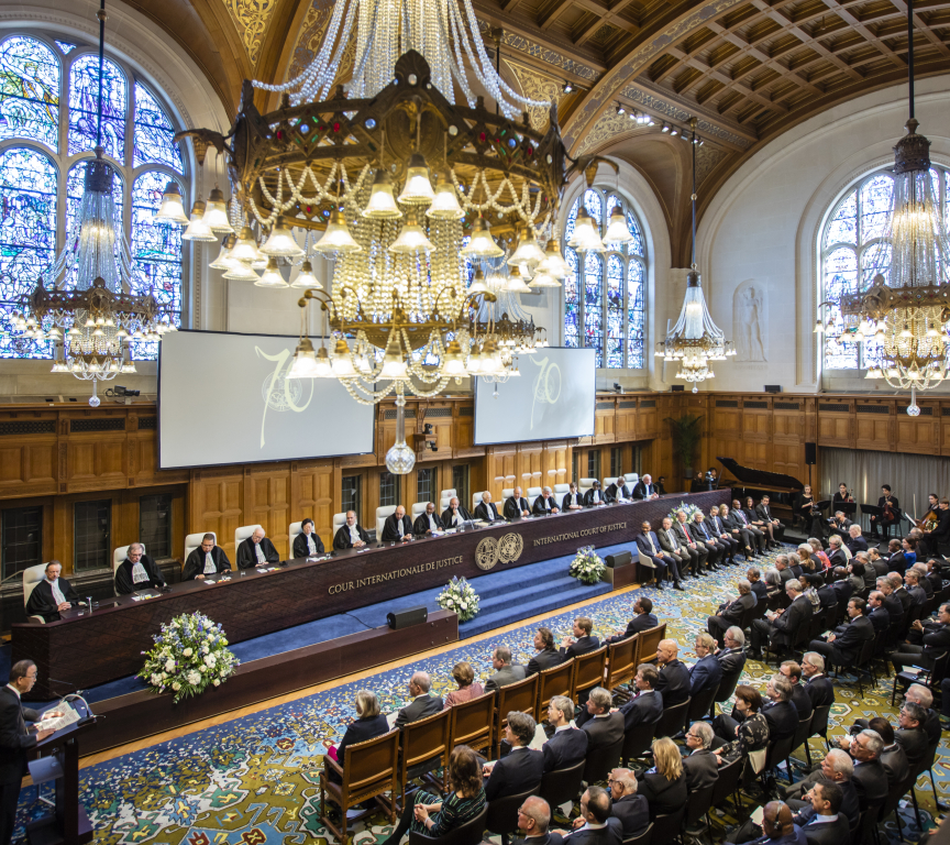 Judges and audience in the main hall of the Peace Palace