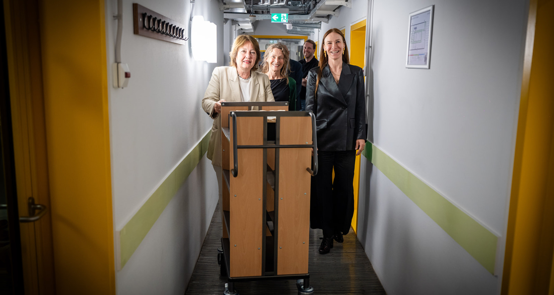 The opening of 4 km archive space in former atomic Bunker at Schedeldoekshaven with alderman Saskia Bruines, Esther Trapman and Sam Hermans. Picture credits Martijn Beekman. 