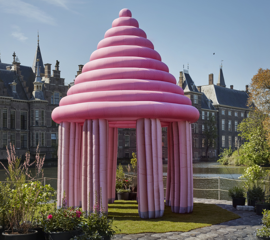 Blow Up - Sigrid Calon
