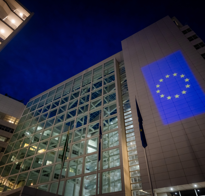Town Hall The Hague with EU sign by night - Martijn Beekman fotography 8 May 2025.