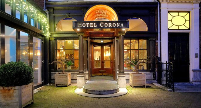Hotel Corona