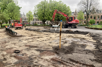 Excavators in The Hague